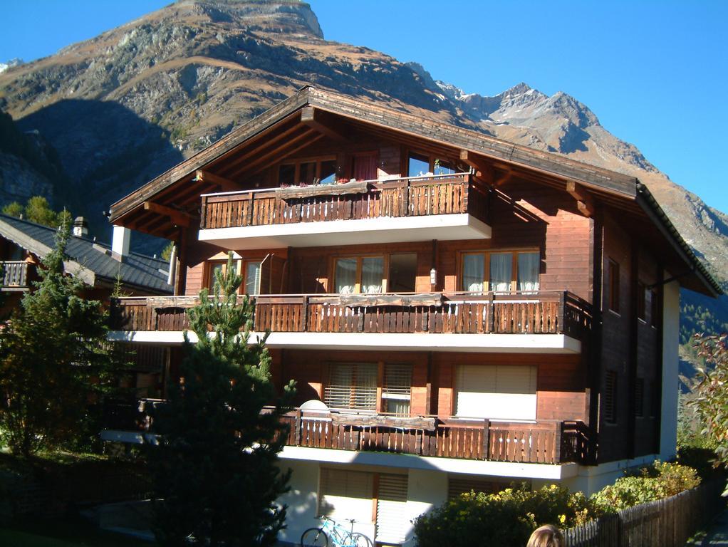 Strahlhorn Apartamento Zermatt Quarto foto